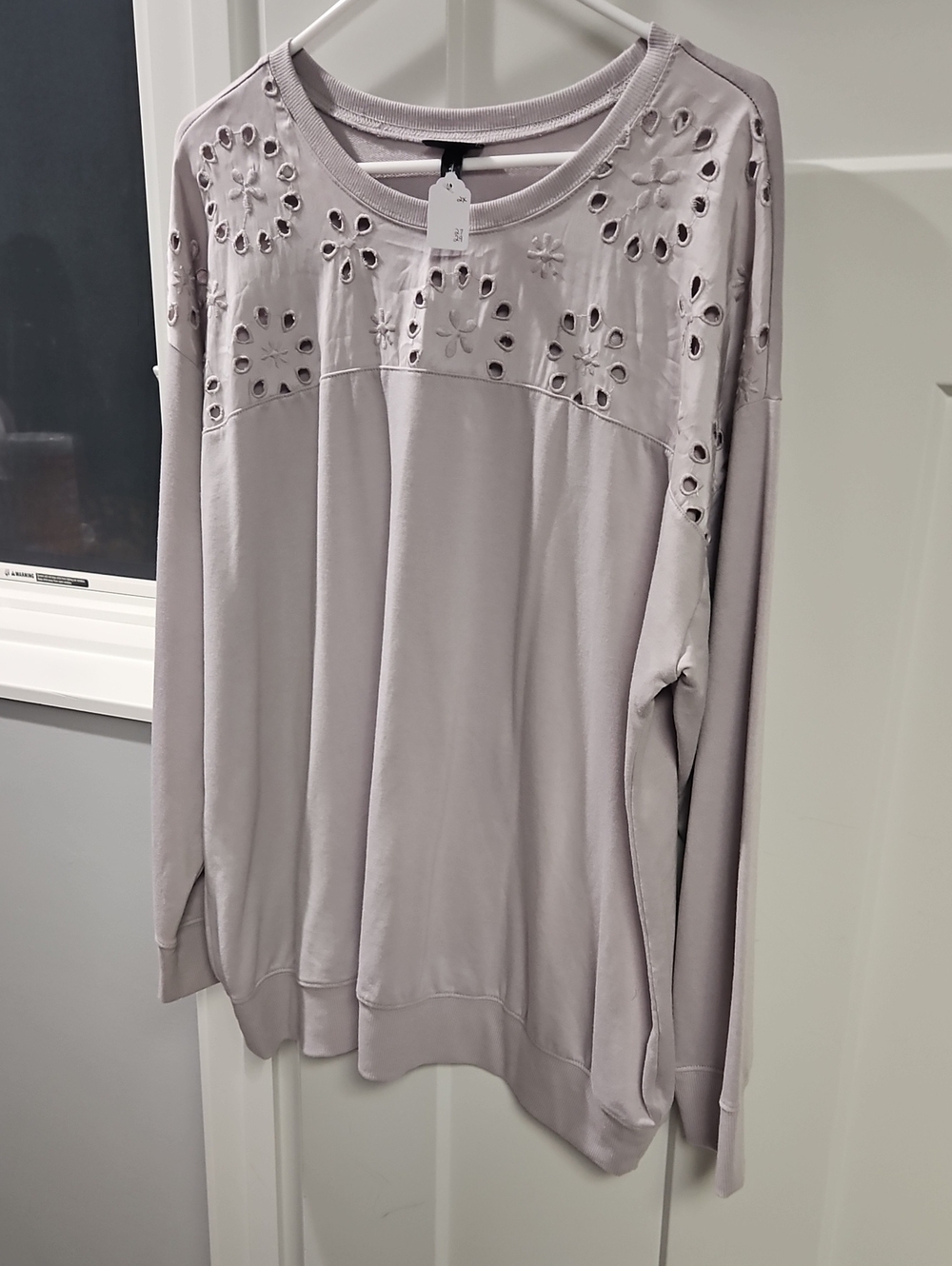 torrid Lavender Eyelet Floral Yoke Pullover Sweatshirt
